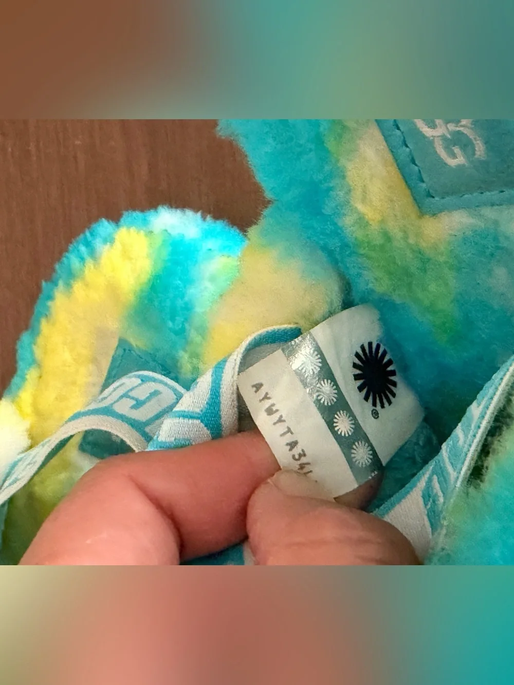 UGG Kids' Blue, Yellow & White Tie-Dye Fluff Slide size US 13 gentle used only